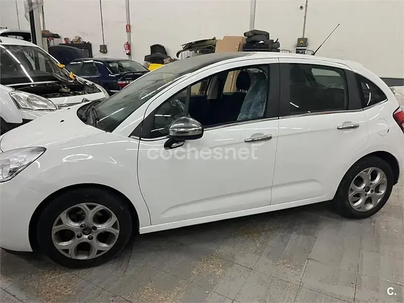 Usado Citroën C3 68 CV (50 kW) 2014 Blanco Berlina