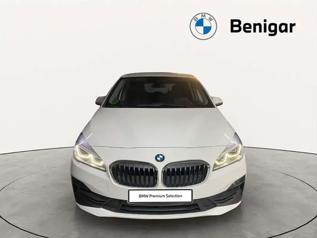 Usado BMW 216 Active Tourer 116 CV (85 kW) 2021 Blanco Monovolumen