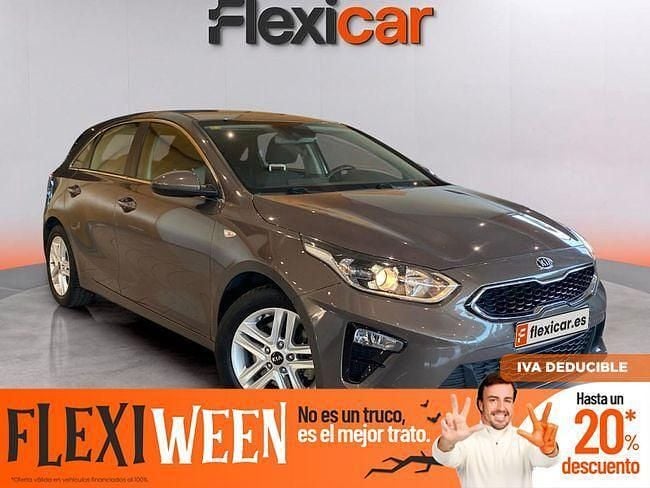 Gris / plata Usado 2020 Kia Ceed Berlina | 14.490 € (Buen precio) - Imagen 1/4