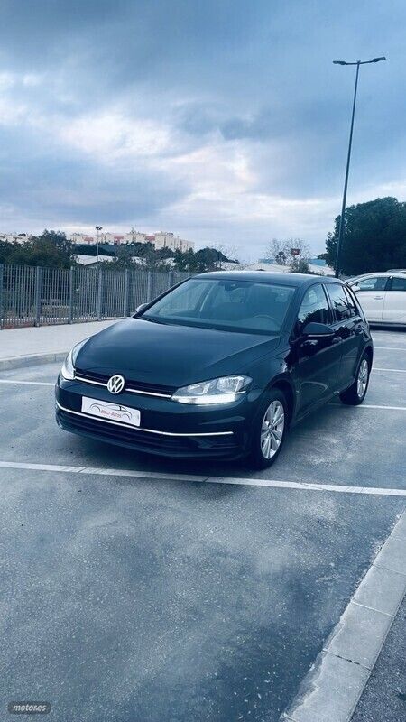 Negro Usado 2019 VW Golf VII Edition Berlina | 13.499 € (Precio justo) - Imagen 1/4