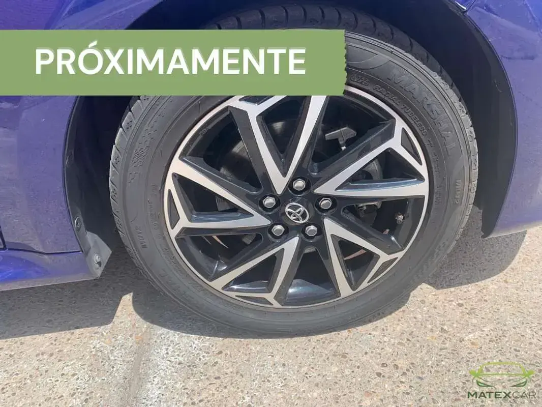 Usado Toyota Yaris Plus 116 CV (85 kW) 2021 Burdeos Utilitario