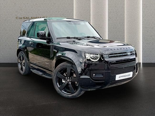 Usado Land Rover Defender SE Dynamic 250 HP (183 kW) 2025 Preto Citadino