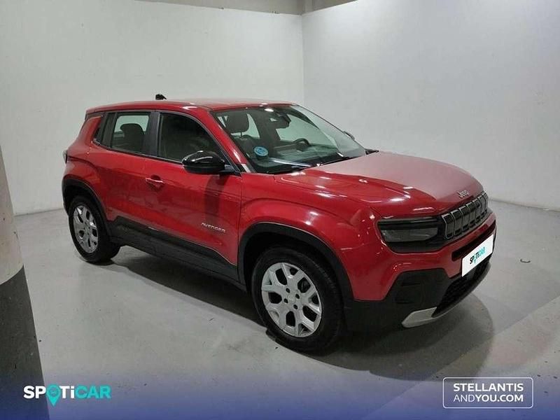 Usado Jeep Avenger Altitude 101 CV (74 kW) 2024 Rojo SUV