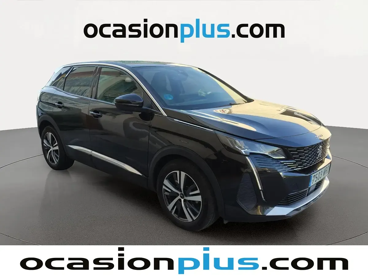 Usado Peugeot 3008 Allure 131 CV (96 kW) 2024 Negro SUV