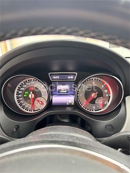 Usado Mercedes CLA220 170 CV (125 kW) 2013 Gris / plata Berlina