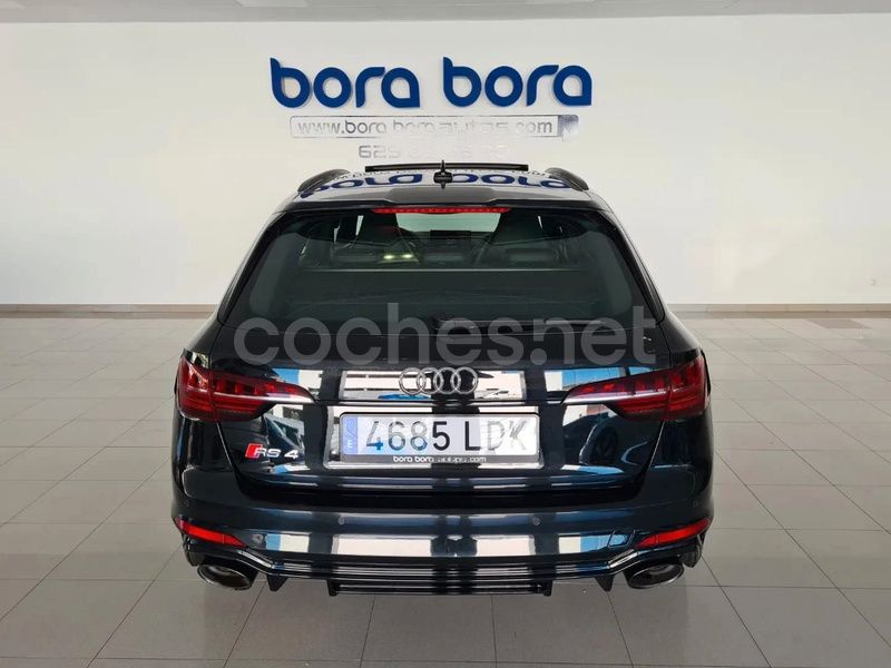Usado Audi RS4 S-Line 450 CV (330 kW) 2020 Negro Familiar