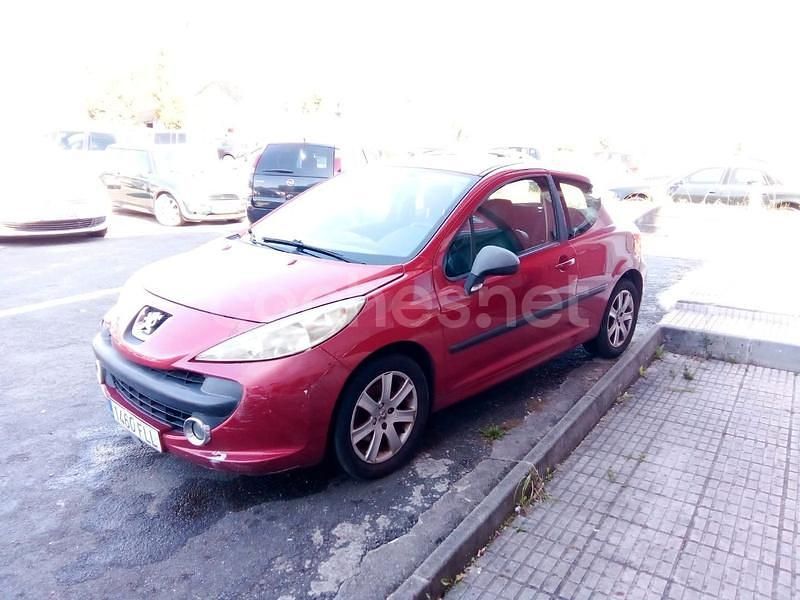 Usado Peugeot 207 110 CV (80 kW) 2007 Naranja Berlina