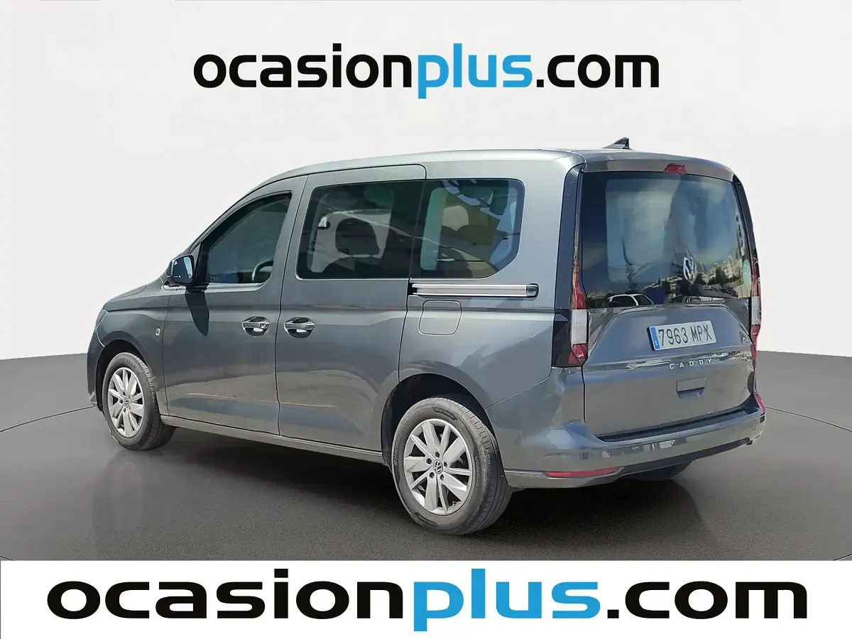 Usado VW Caddy 122 CV (89 kW) 2024 Gris Monovolumen