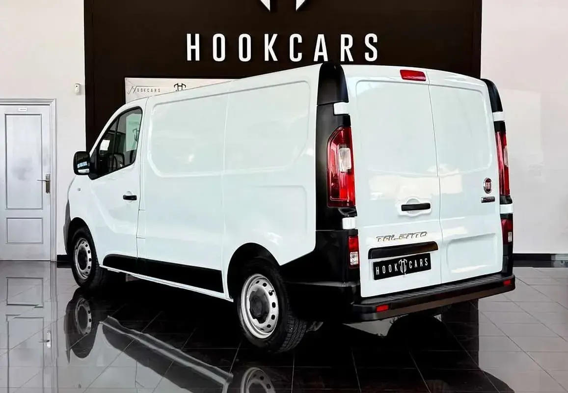 Usado Fiat Talento 120 CV (88 kW) 2021 Blanco Monovolumen