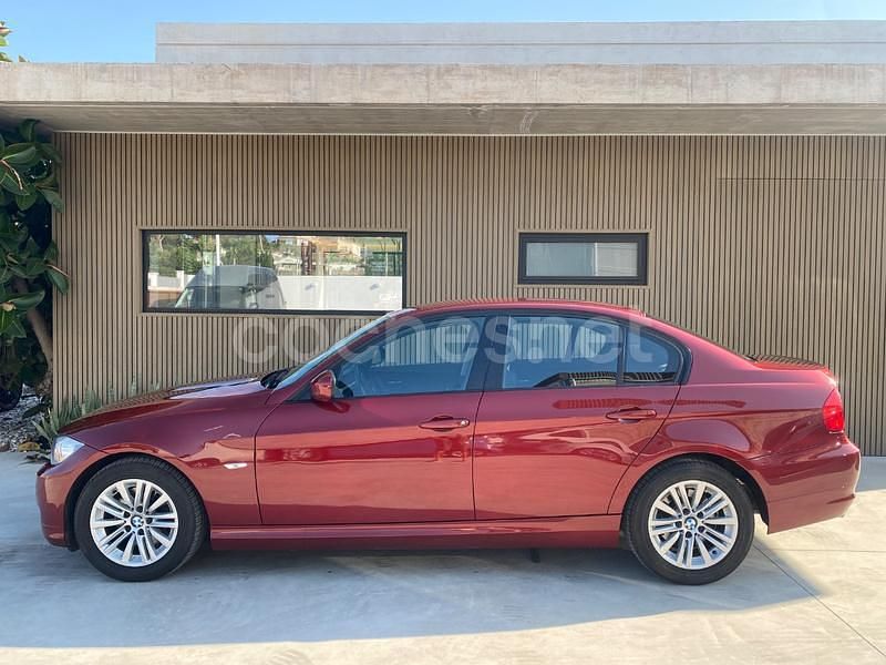 Usado BMW 320 184 CV (135 kW) 2012 Granate Berlina