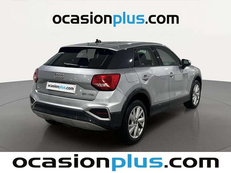 Usado Audi Q2 Advanced 150 CV (110 kW) 2023 Plateado SUV