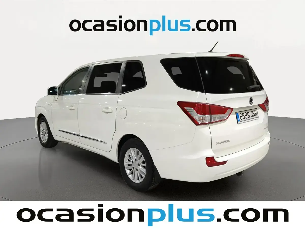 Usado SsangYong Rodius 178 CV (130 kW) 2016 Blanco Monovolumen