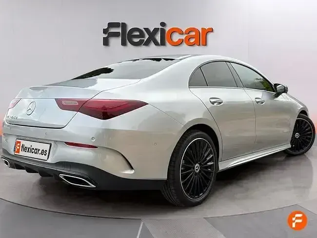 Usado Mercedes CLA220 190 CV (139 kW) 2024 Gris Coupe