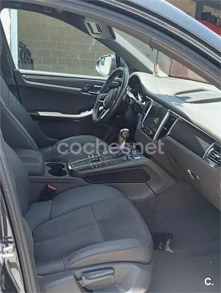 Usado Porsche Macan Turbo Performance Package 440 CV (323 kW) 2016 Negro SUV