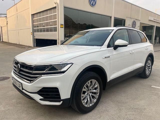 Usado VW Touareg Pure 231 CV (169 kW) 2020 Blanco SUV
