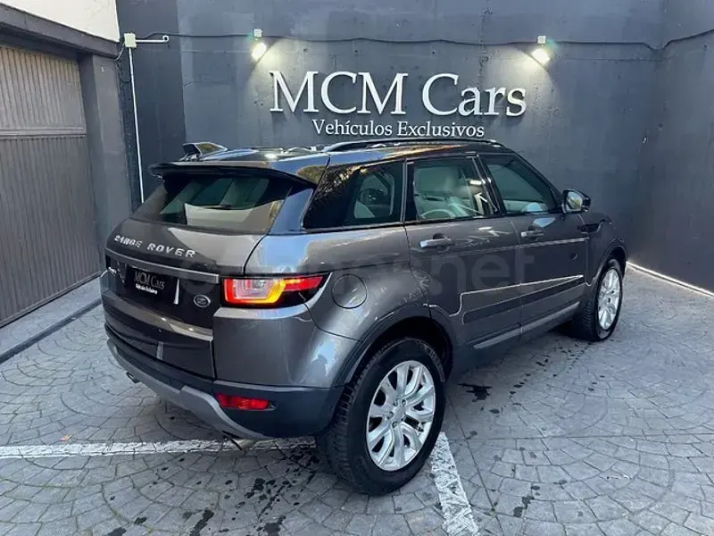 Usado Land Rover Range Rover evoque SE 150 CV (110 kW) 2016 Gris / plata SUV