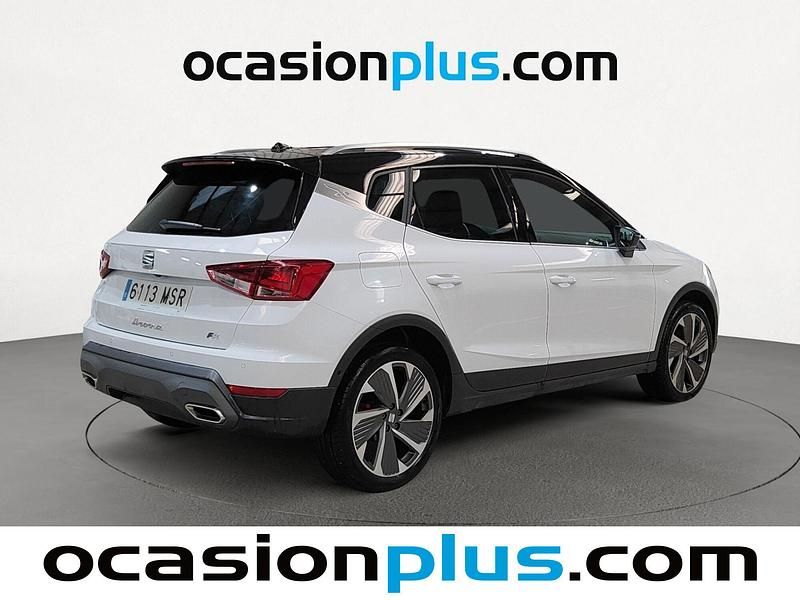 Usado Seat Arona FR 150 CV (110 kW) 2024 Blanco SUV