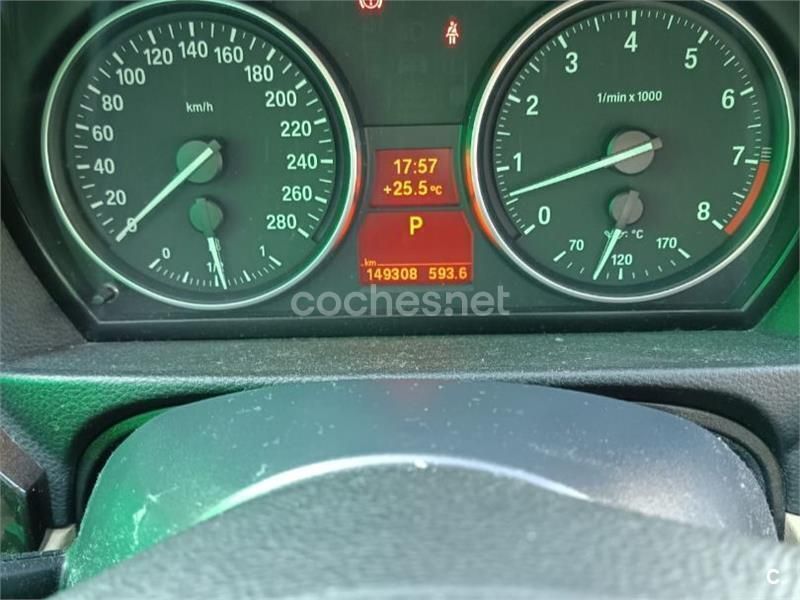 Negro Usado 2013 BMW 335 Gran Turismo Berlina | 25.500 € - Imagen 1/4