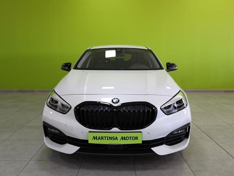 Usado BMW 118 136 CV (100 kW) 2024 Blanco Utilitario