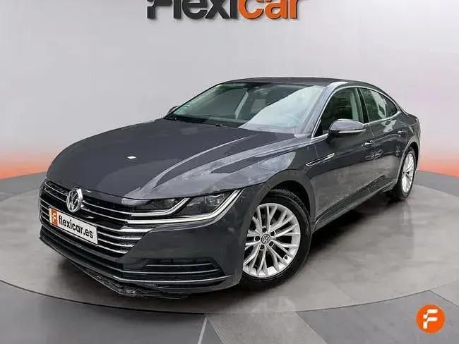 Usado VW Arteon 150 HP (110 kW) 2018 Cinzento Sedan