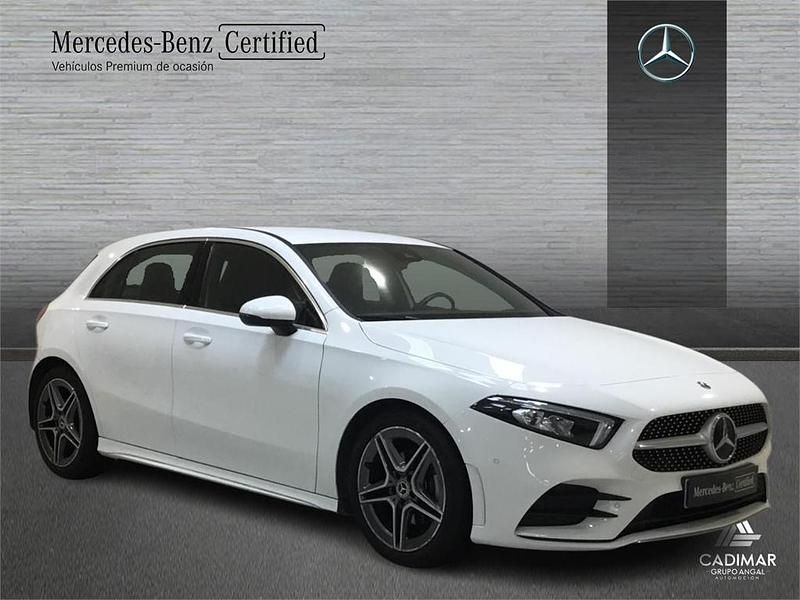 Usado Mercedes A180 136 CV (100 kW) 2021 Blanco Berlina