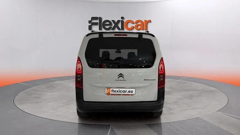Usado Citroën Berlingo Feel 102 CV (75 kW) 2021 Blanco Monovolumen