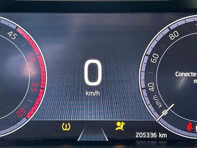 Usado Skoda Octavia Style 150 CV (110 kW) 2020 Negro Familiar