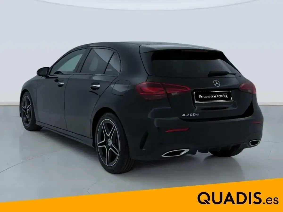 Usado Mercedes A200 150 CV (110 kW) 2025 Negro Berlina