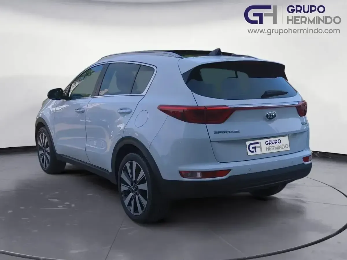Usado Kia Sportage 115 CV (84 kW) 2017 Blanco SUV