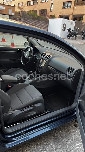 Azul Usado 2006 VW Golf V GT Berlina | 6100 € (Precio justo) - Imagen 1/4