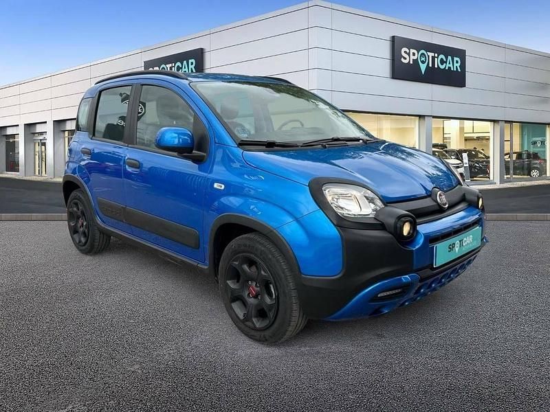 Usado Fiat Panda Cross Cross 70 CV (51 kW) 2022 Azul Utilitario