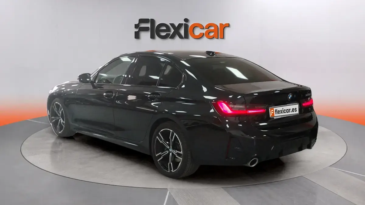 Usado BMW 320 190 CV (139 kW) 2024 Negro Berlina