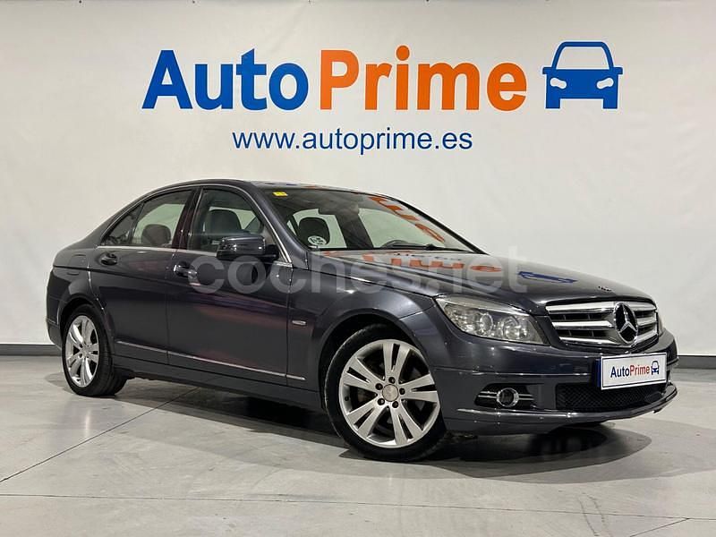 Usado Mercedes C200 Avantgarde 136 CV (100 kW) 2009 Azul Berlina