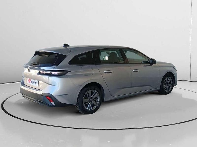 Usado Peugeot 308 Active 132 CV (97 kW) 2023 Gris Familiar