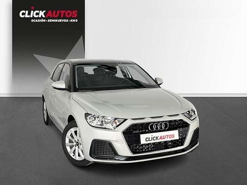 Usado Audi A1 Advanced 95 CV (69 kW) 2024 Plateado SUV