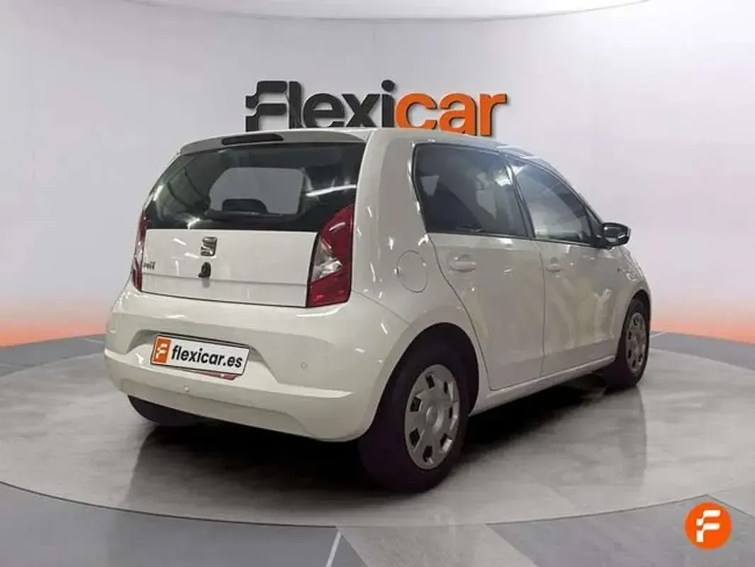 Usado Seat Mii Style 75 CV (55 kW) 2019 Blanco Utilitario