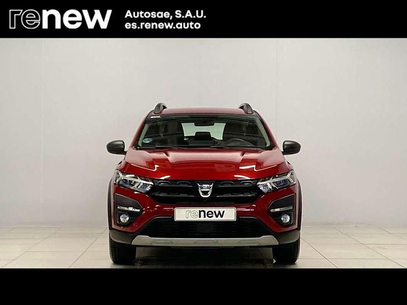 Usado Dacia Sandero Essentiel 101 CV (74 kW) 2022 Rojo Berlina