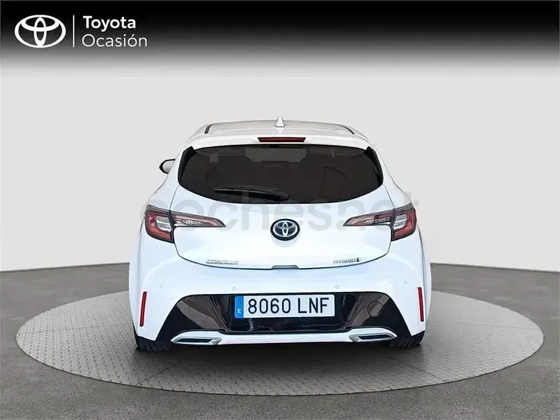Usado Toyota Corolla Advance 184 CV (135 kW) 2021 Blanco Berlina