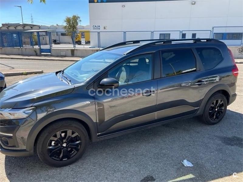 Usado Dacia Jogger Extreme 110 CV (80 kW) 2023 Negro Monovolumen