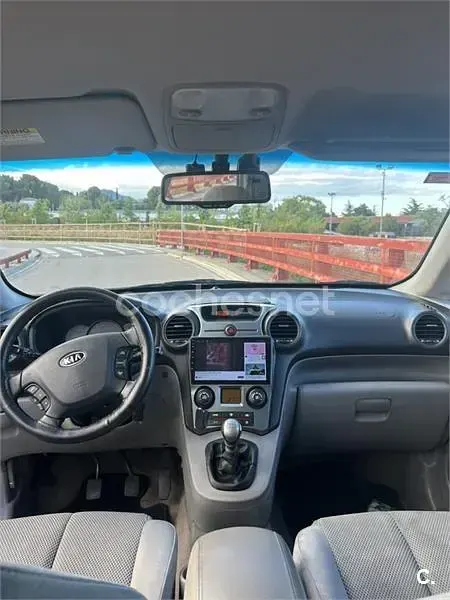 Usado Kia Carens Active 140 CV (102 kW) 2007 Negro Monovolumen