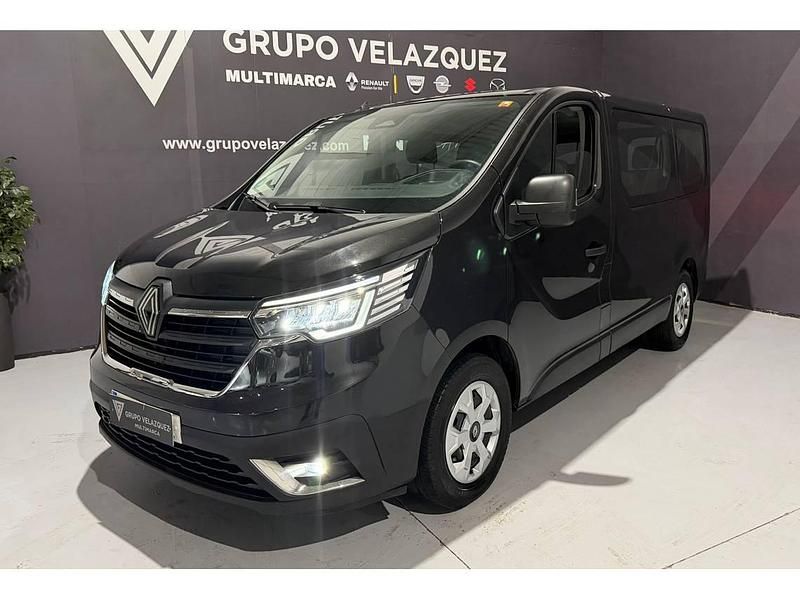 Usado Renault Trafic 150 CV (110 kW) 2024 Negro Monovolumen