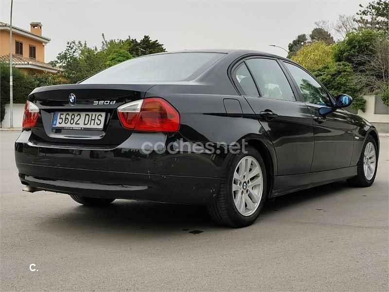 Usado BMW 320 163 CV (119 kW) 2006 Negro Berlina
