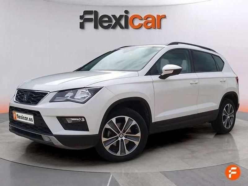 Usado Seat Ateca Style 150 CV (110 kW) 2020 Blanco SUV