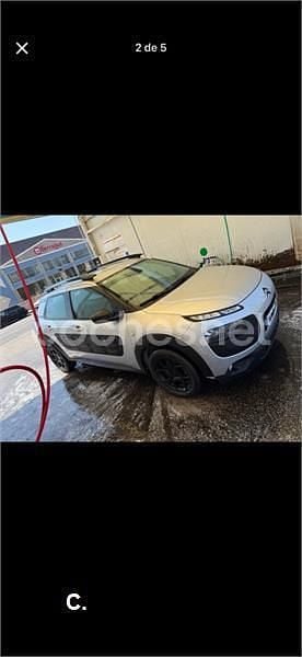 Usado Citroën C4 Cactus Feel 92 CV (67 kW) 2015 Gris / plata Utilitario