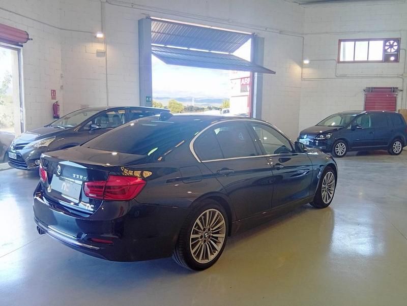 Usado BMW 335 Comfort Edition 313 CV (230 kW) 2017 Negro