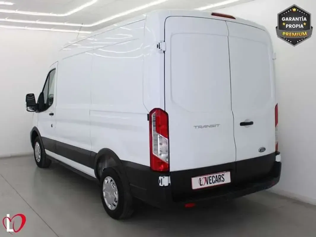 Usado Ford Transit 131 CV (96 kW) 2024 Blanco Van