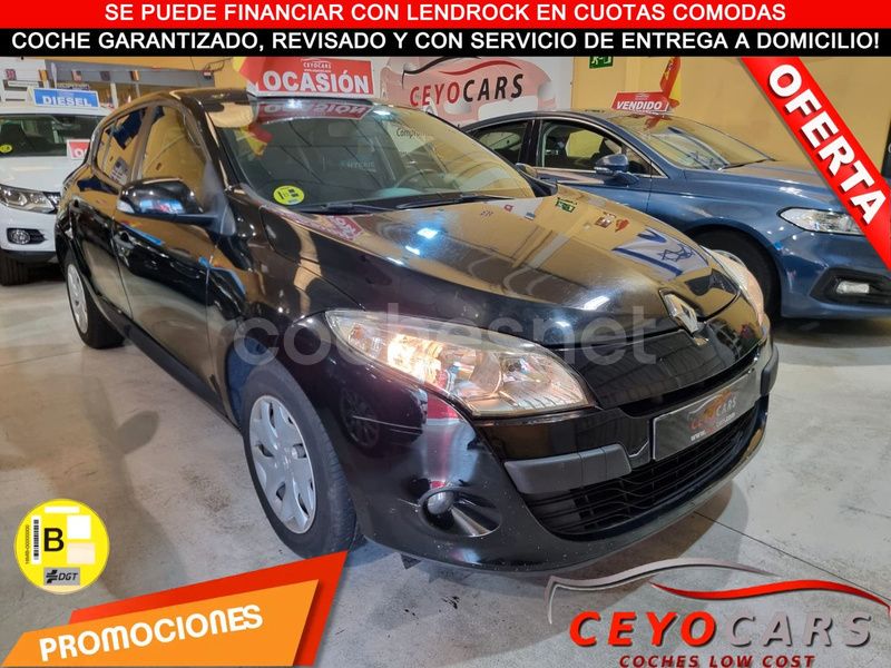 Gris / plata Usado 2012 Renault Mégane III Authentique Berlina | 6000 € (Precio justo) - Imagen 1/3