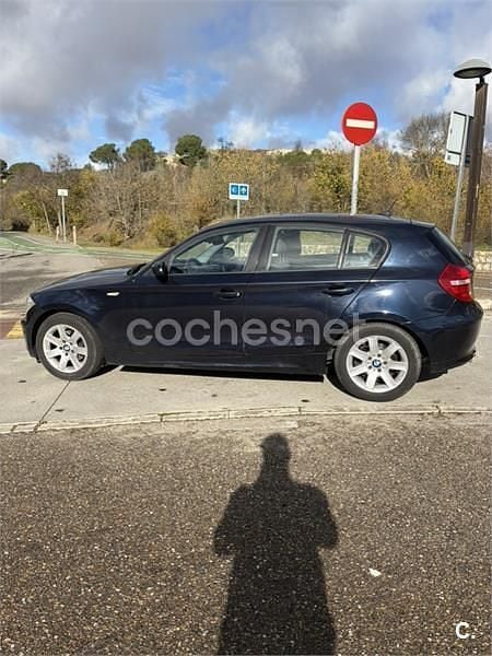 Usado BMW 118 129 CV (94 kW) 2008 Azul Utilitario