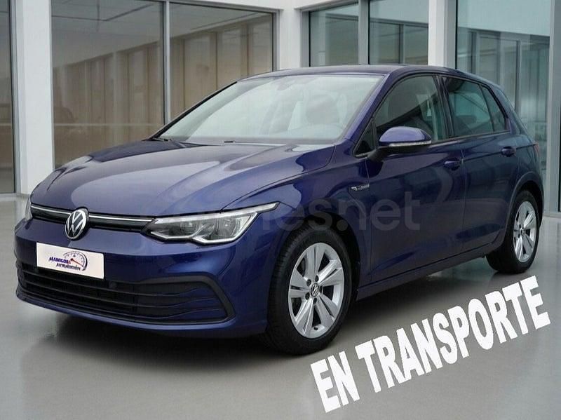 Usado VW Golf VIII 115 CV (84 kW) 2021 Azul Berlina