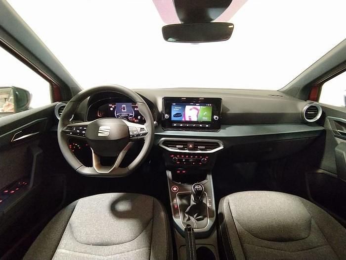Usado Seat Arona Xperience 115 CV (84 kW) 2025 Rojo SUV